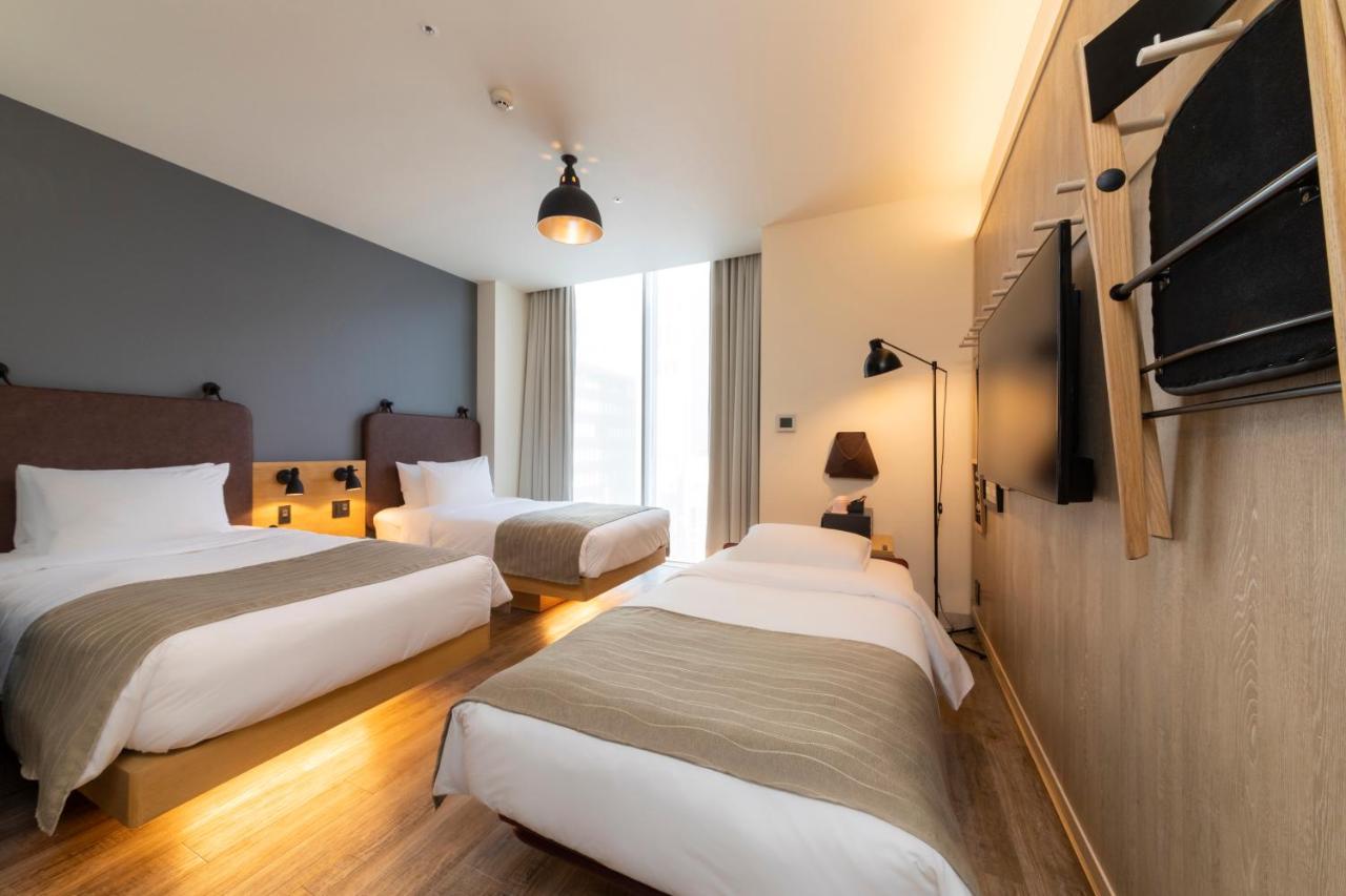 Signature Large Twin Room,1155164538:JPEG