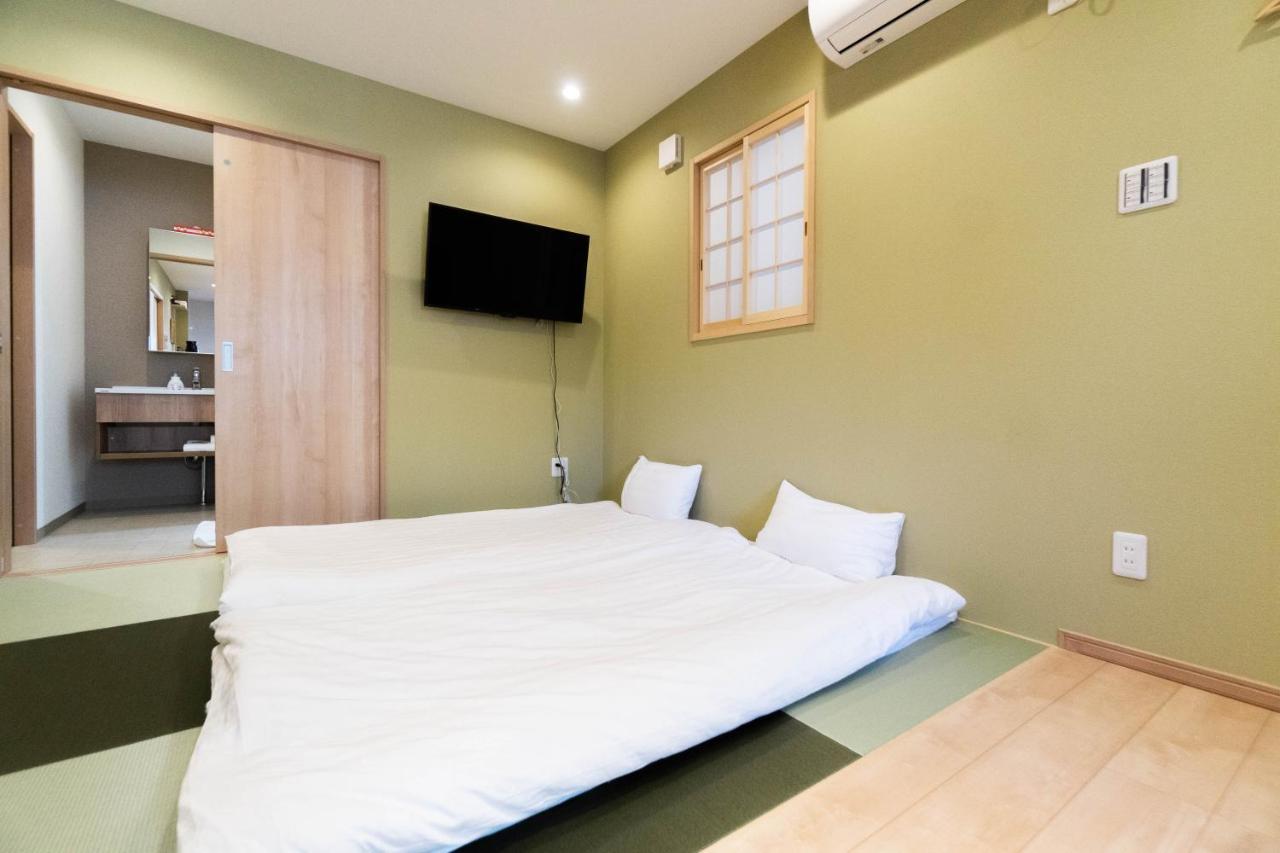 One-Bedroom Villa