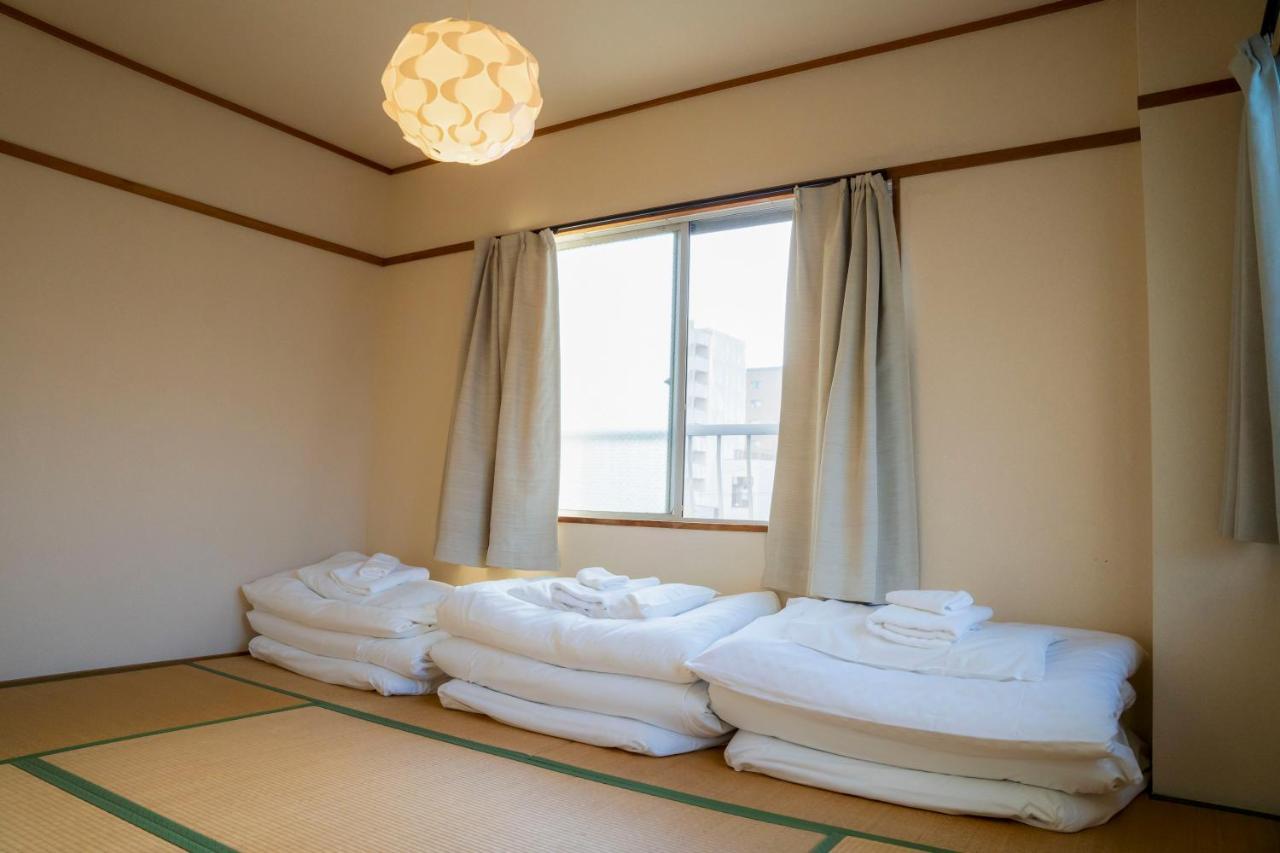 Japanese-Style Room