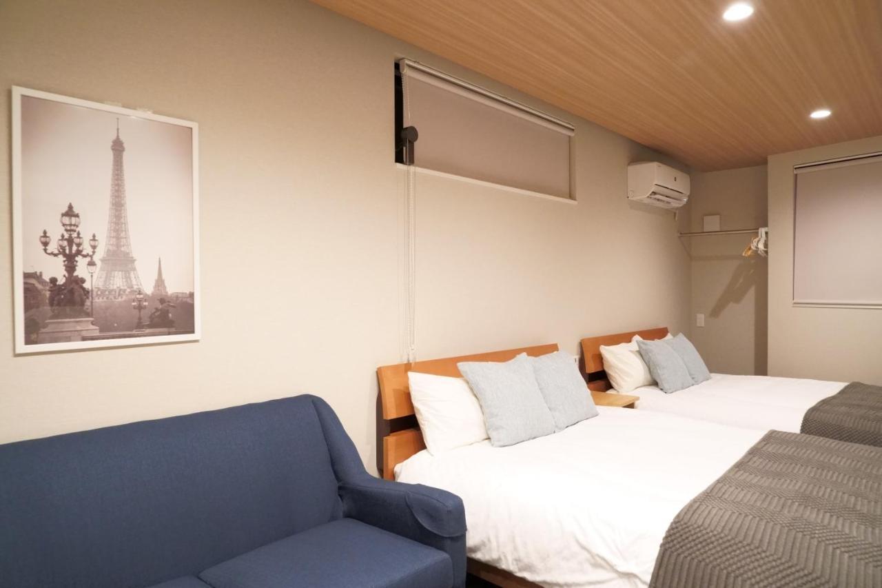 One-Bedroom Apartment,1295323597:JPEG