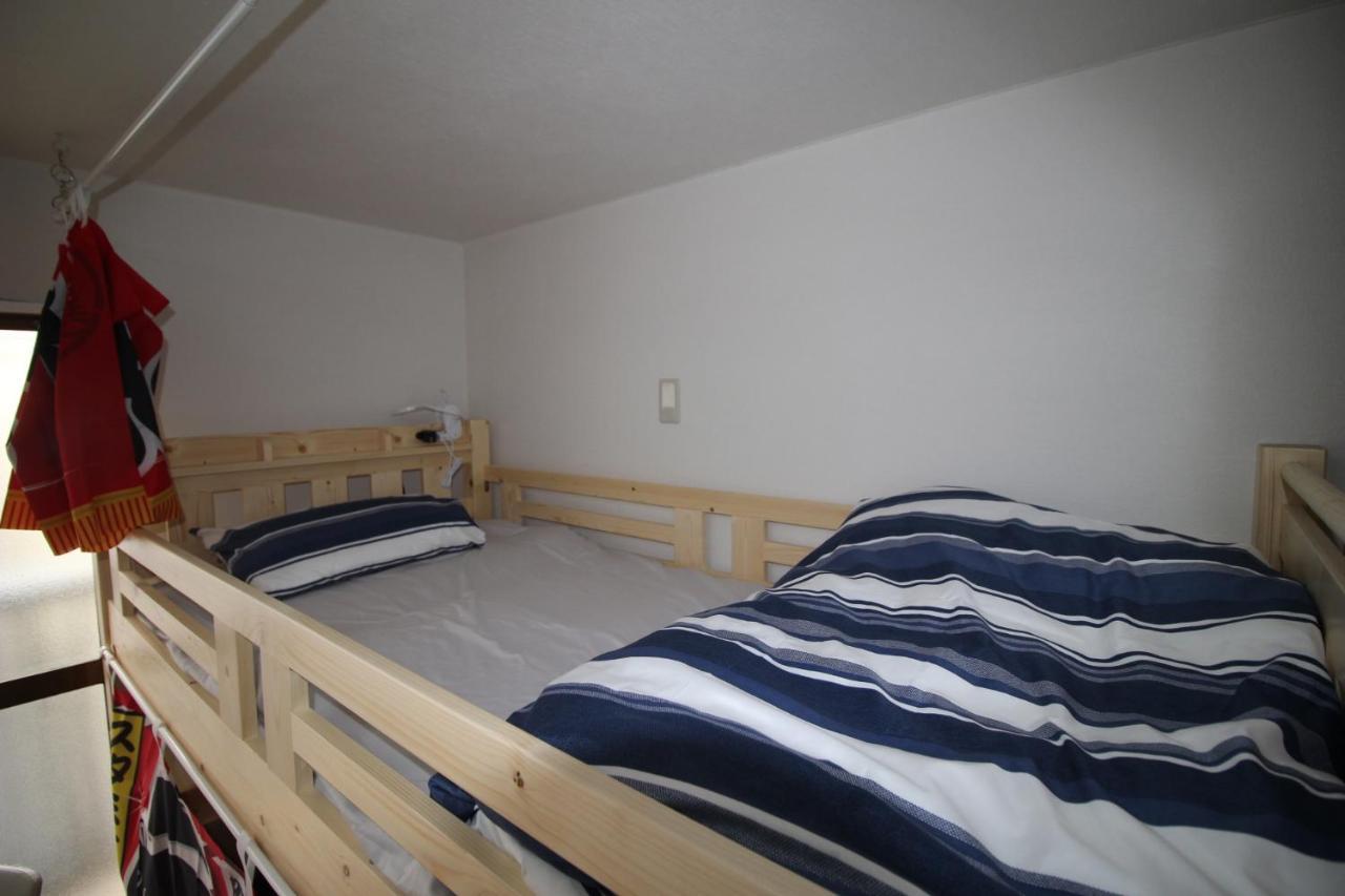 Economy Triple Room
