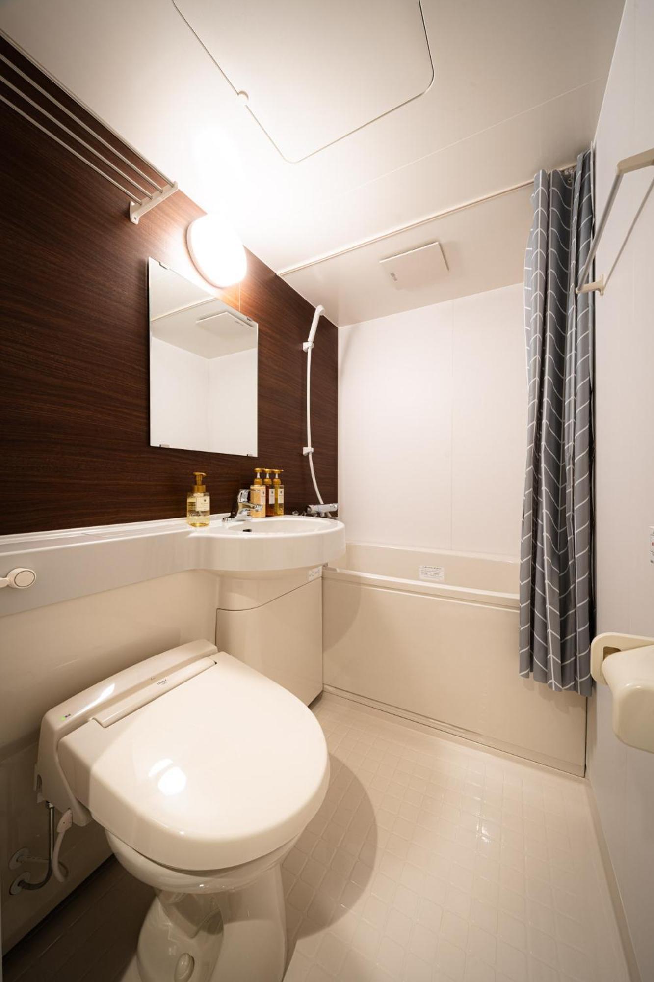 Standard Single Room,1540510648:JPEG