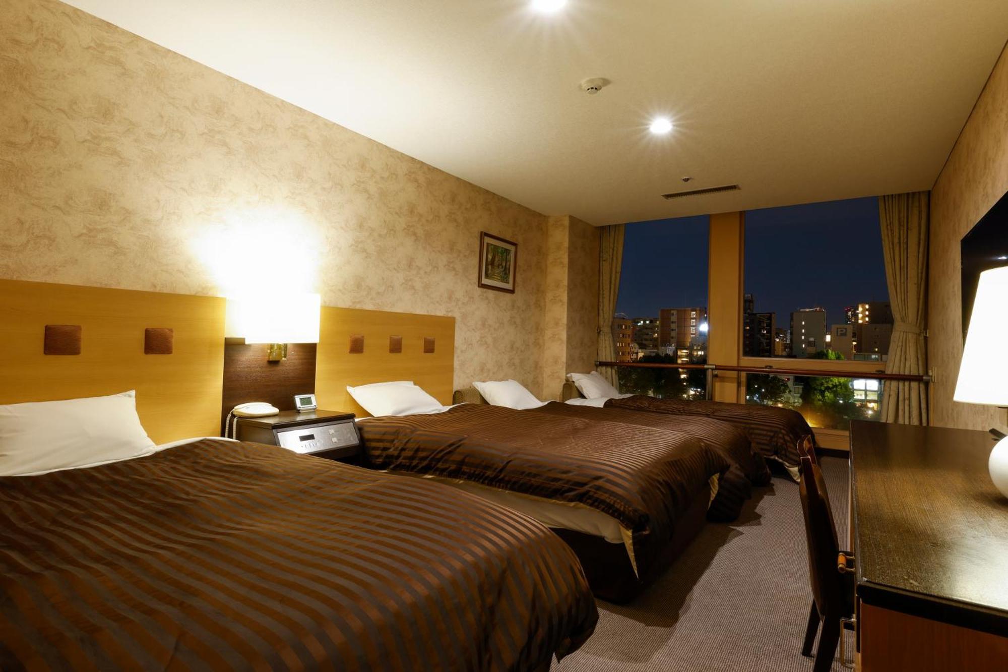 Quadruple Room,1389938645:JPEG