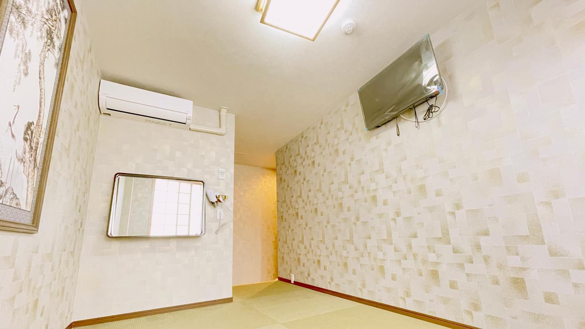 Triple Room Shower