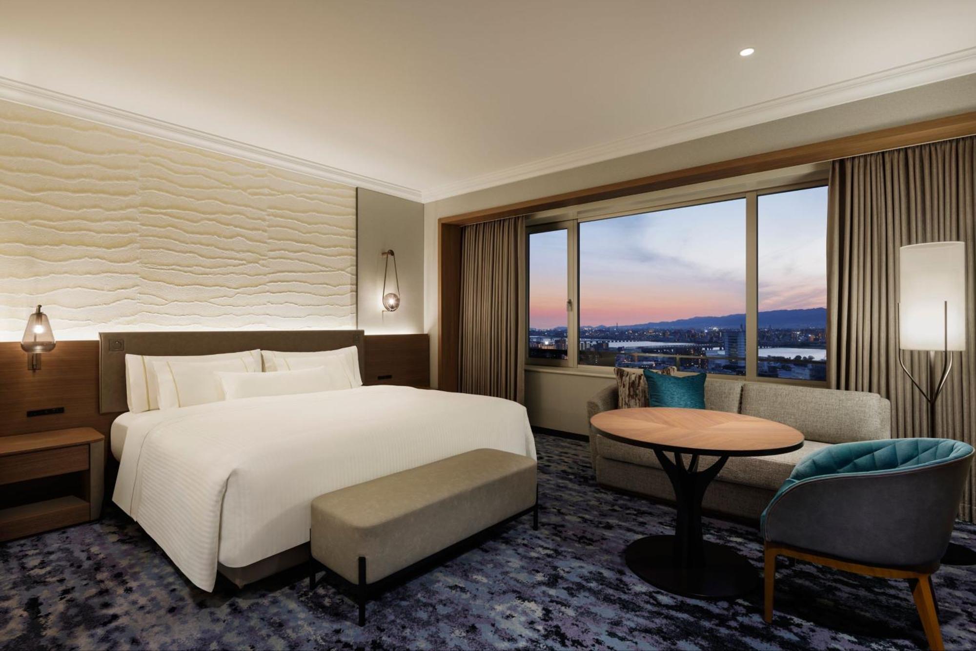 Luxury King Room - High Floor