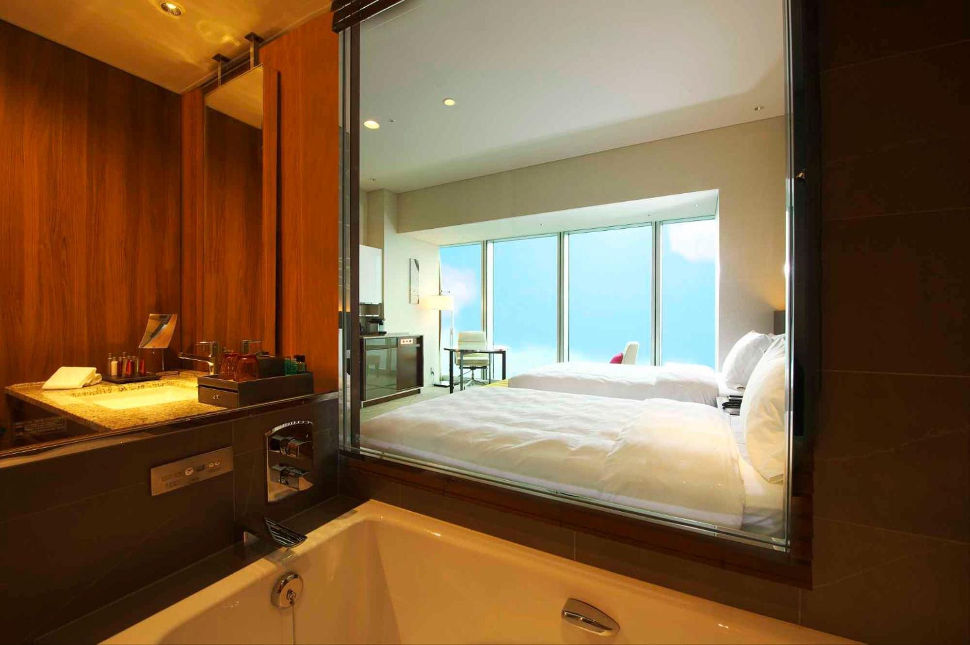 Deluxe Twin Room Non-Smoking
