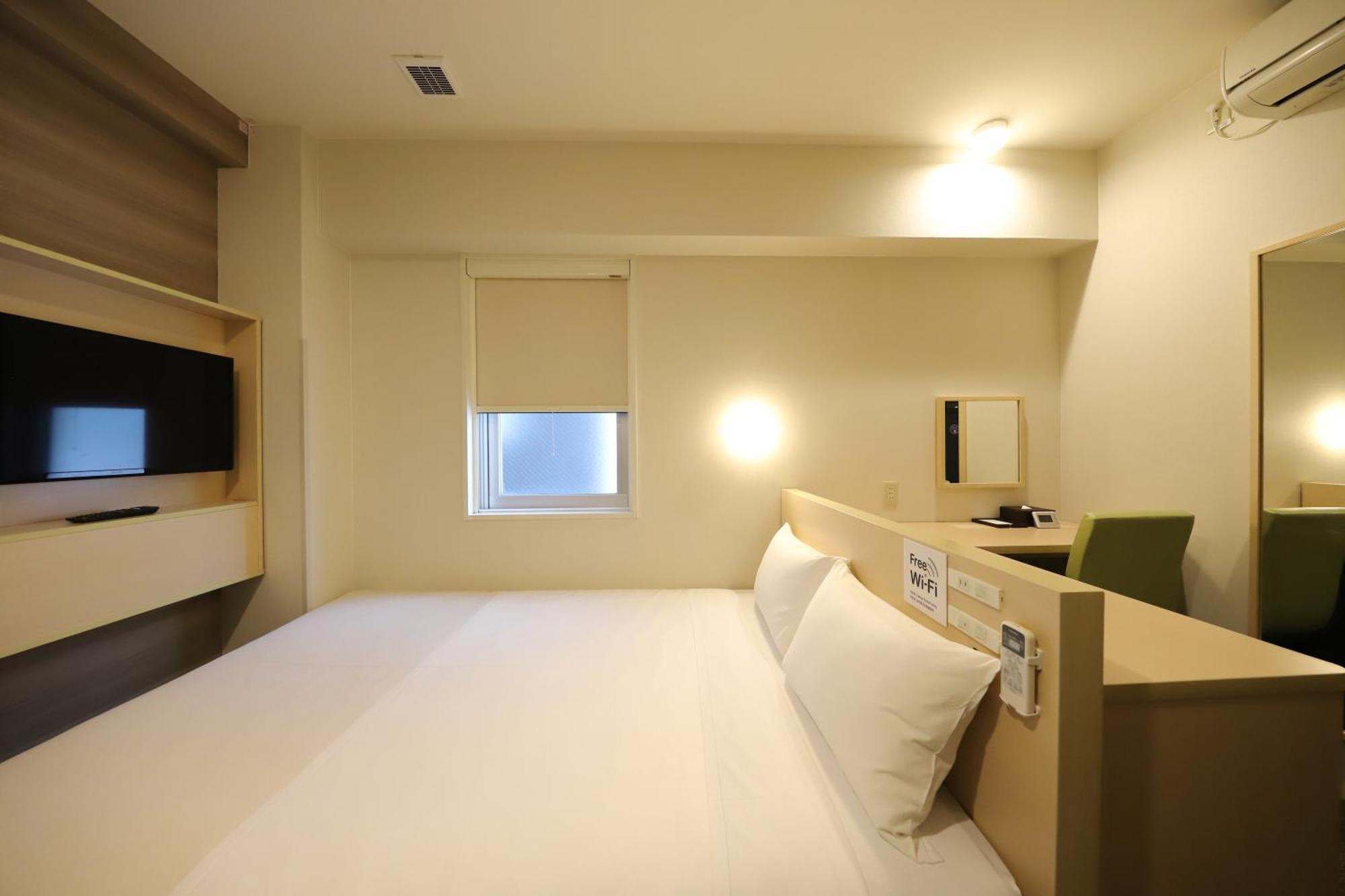 Deluxe Double Room Non Smoking,1633673545:JPEG
