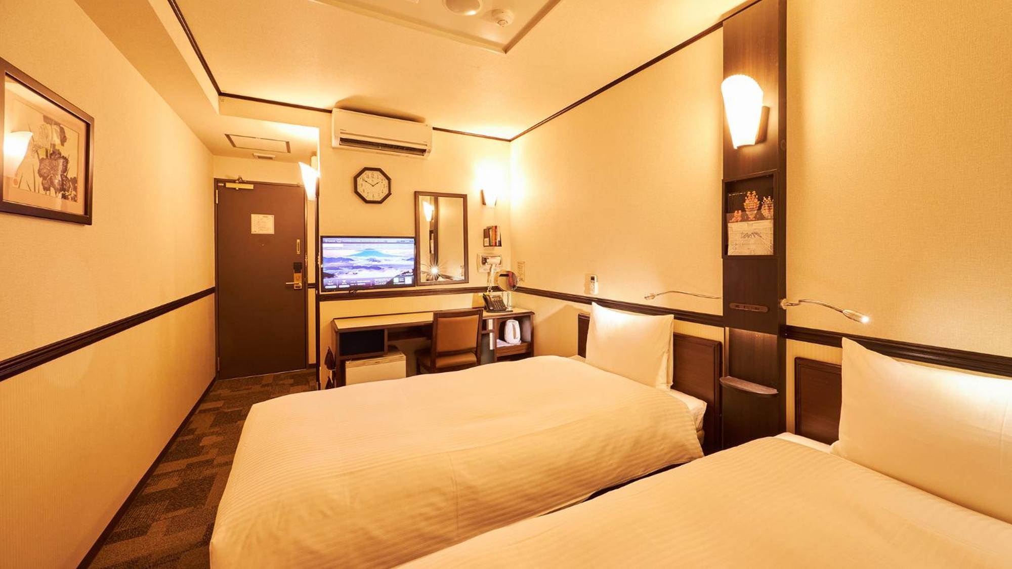 Twin Room Smoking