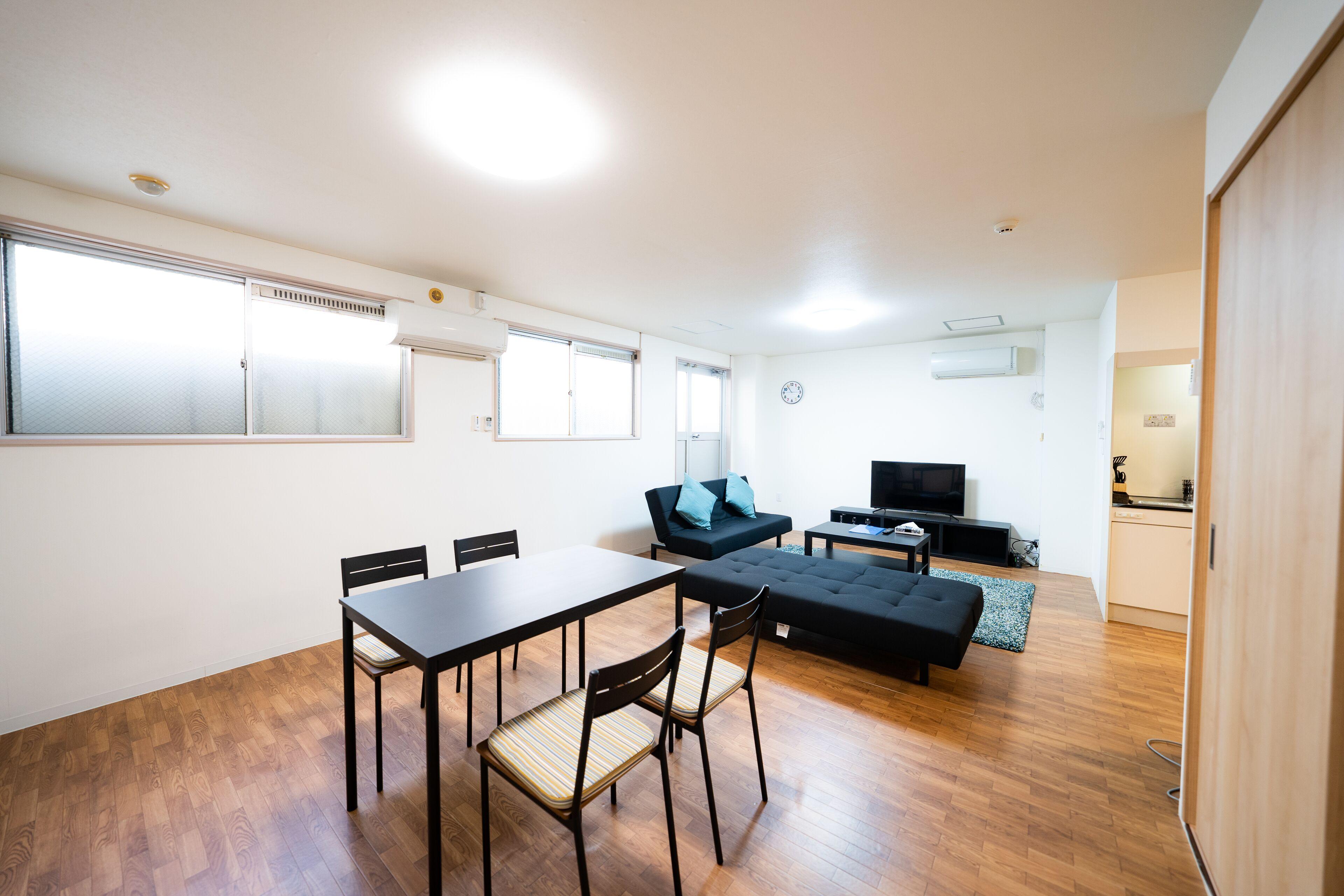 Deluxe Apartment