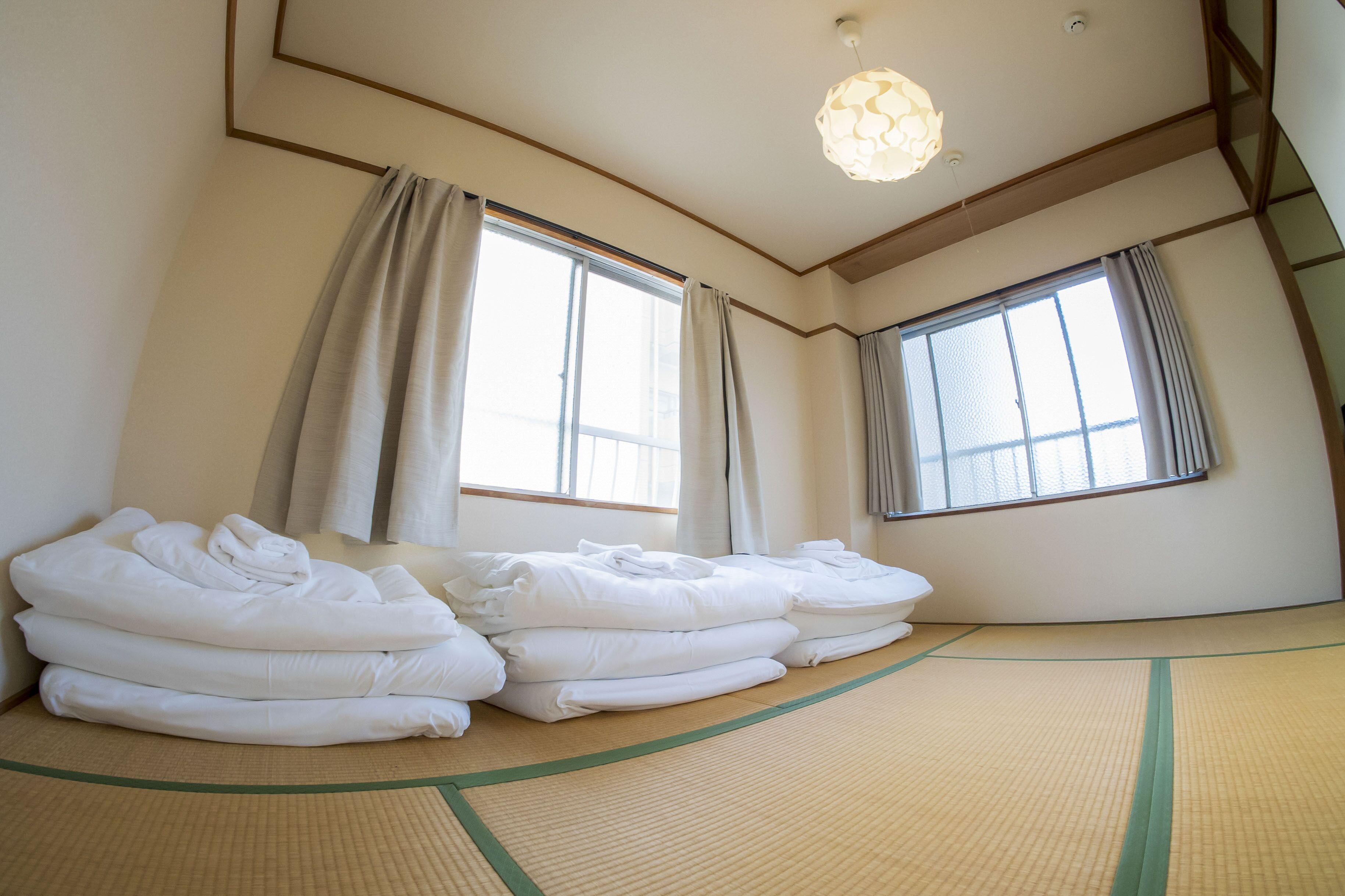 Japanese-Style Room