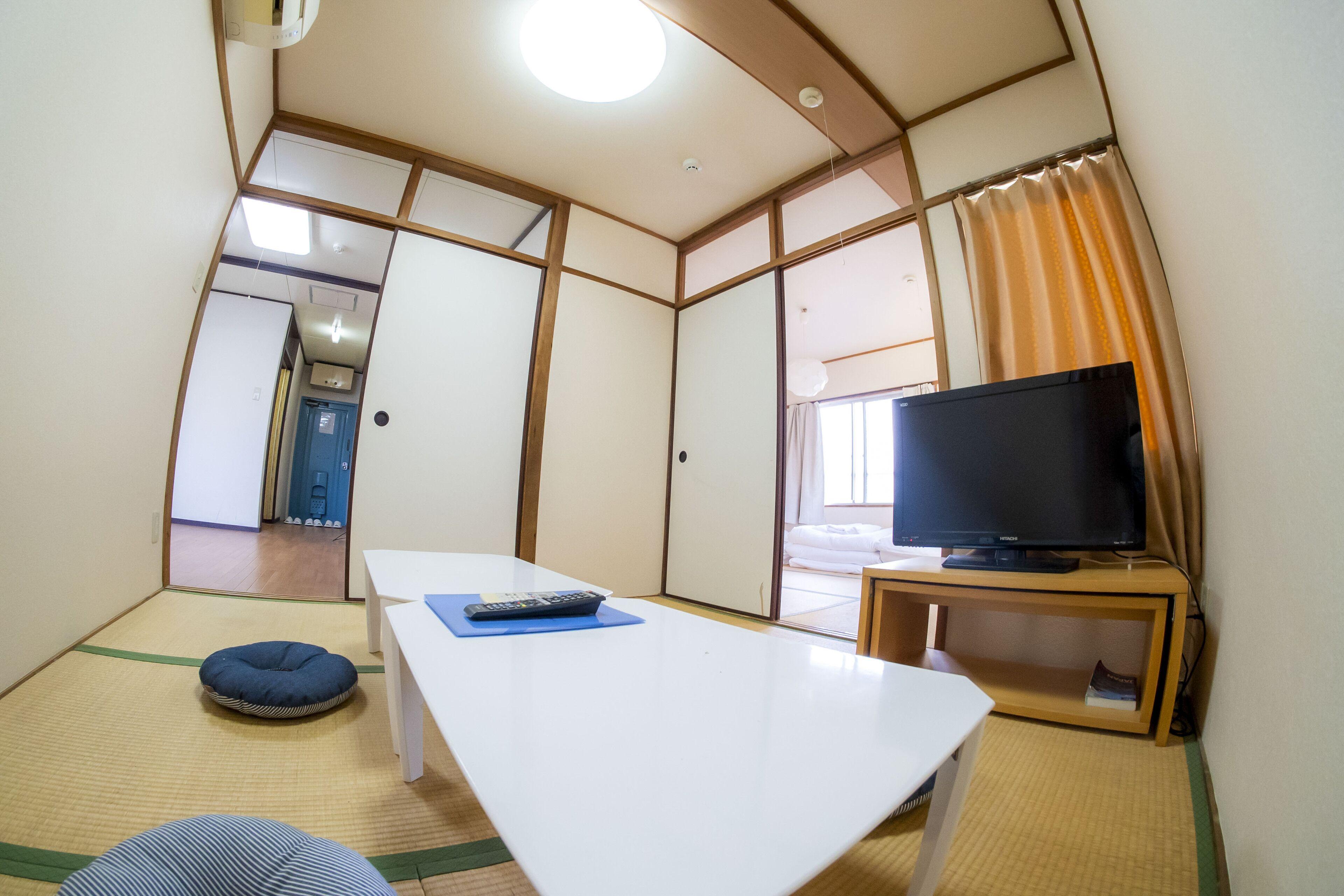 Japanese-Style Room