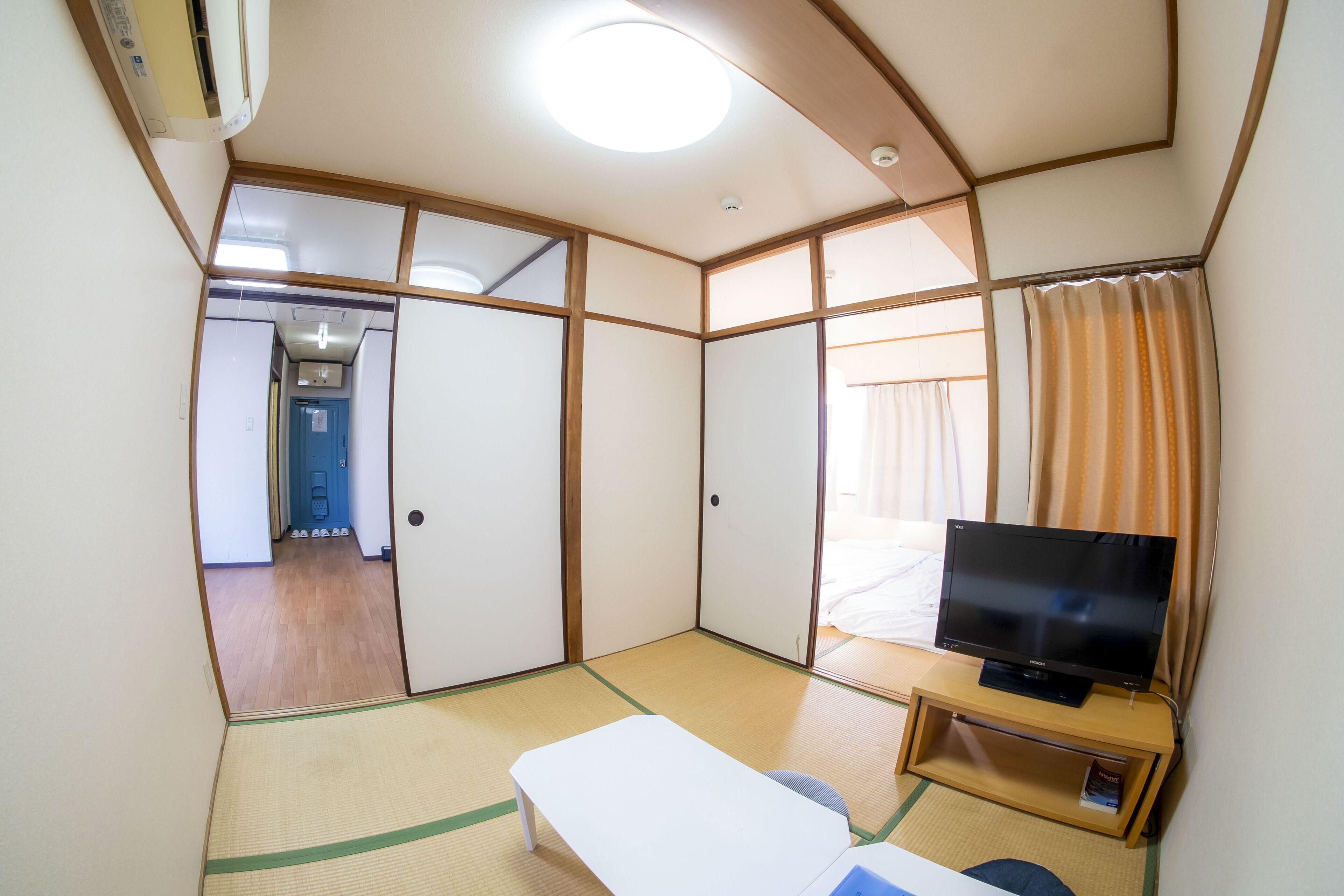 Japanese-Style Room