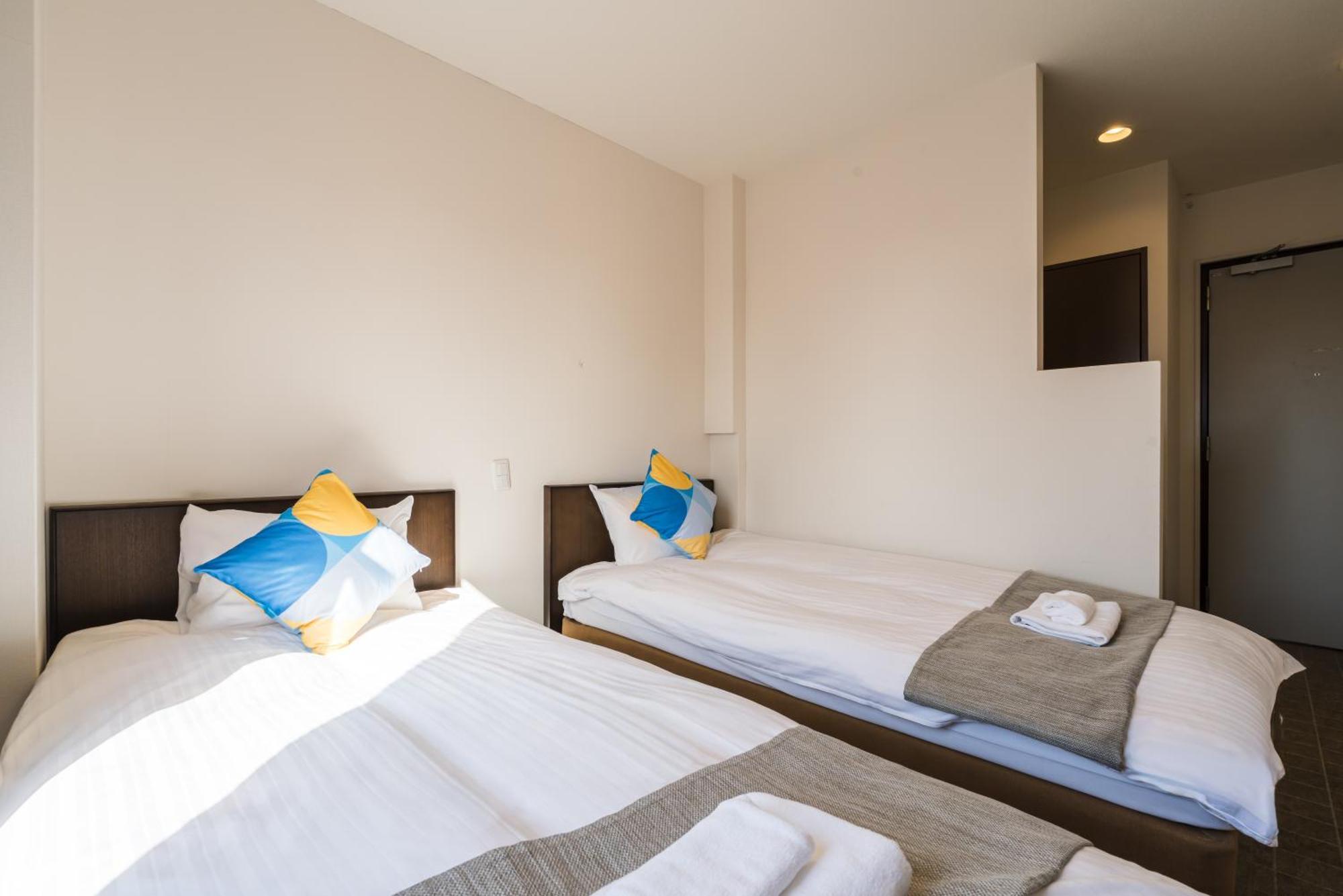 Standard Twin Room,1758450733:JPEG