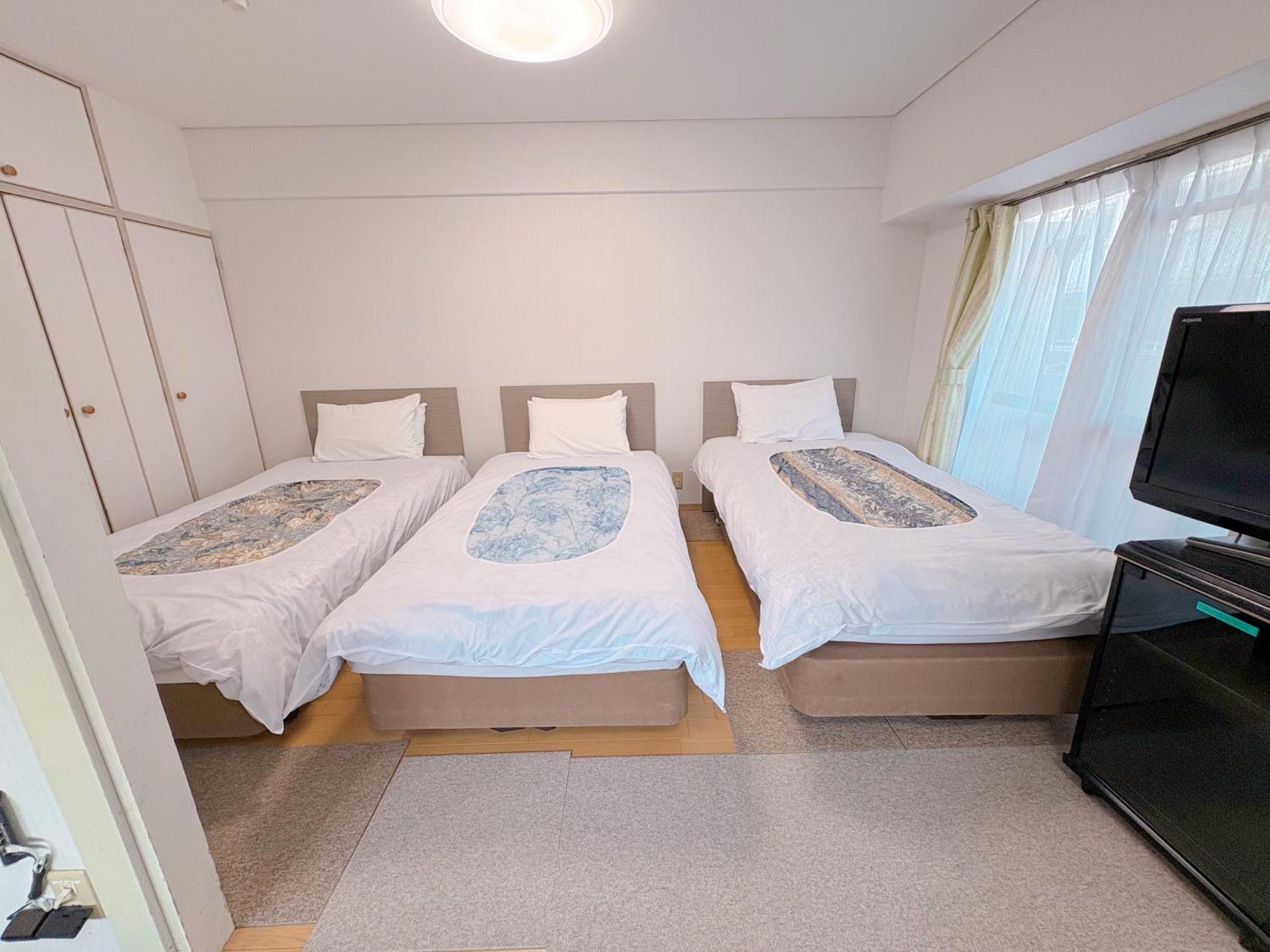 Triple Room - Non-Smoking