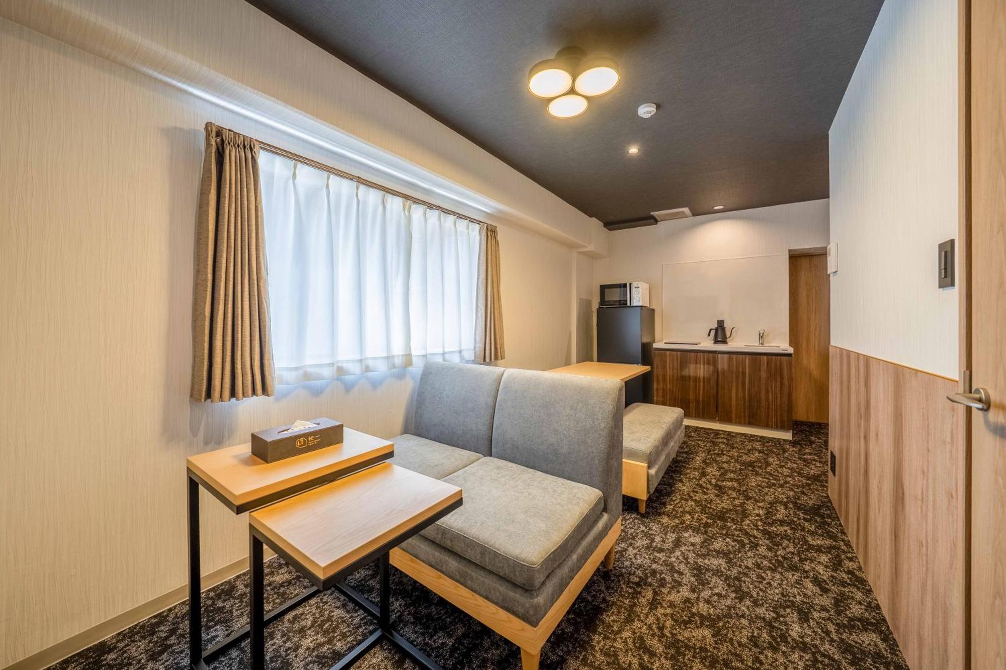 10 Family Suite
