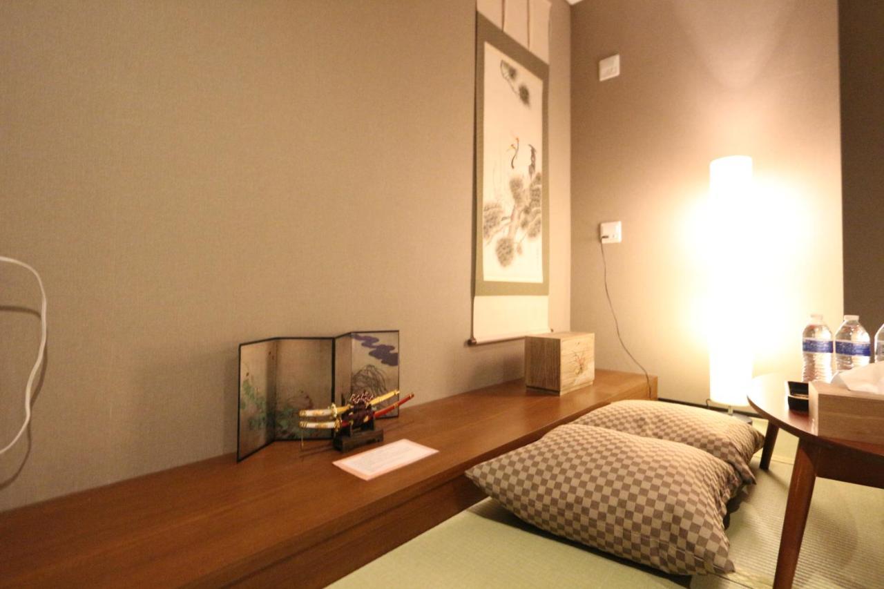 Kamer in Japanse Stijl met Gedeelde Badkamer (5 Volwassenen)