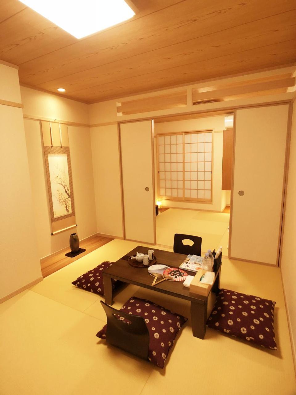 Deluxe Family Suite