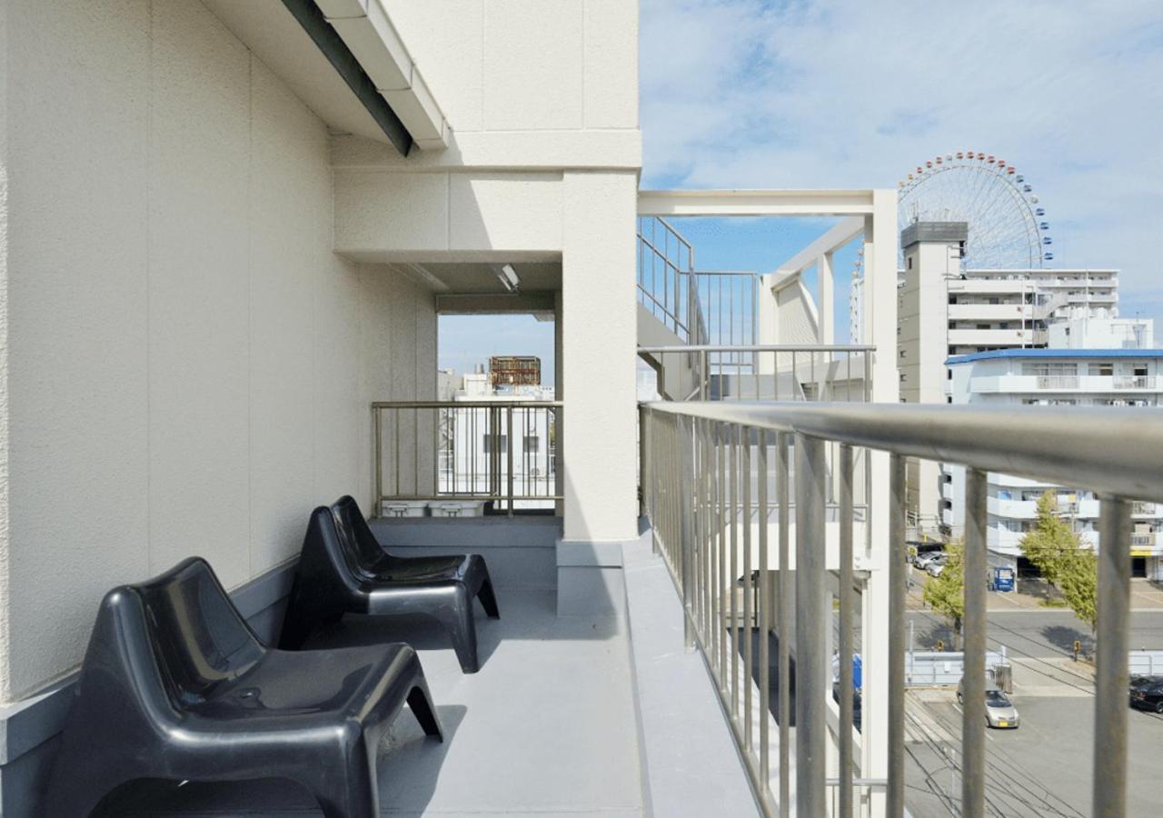 Apartment with Balcony,740512018:JPEG