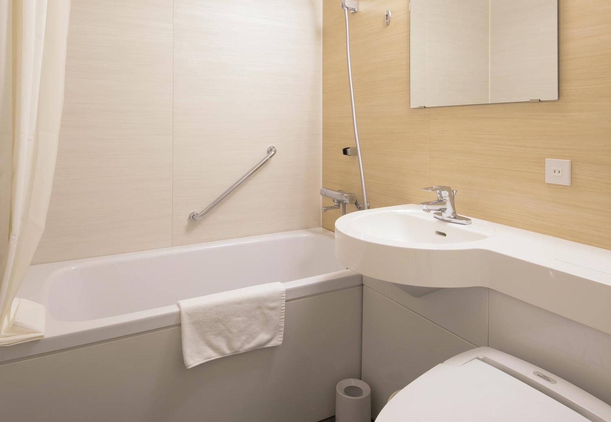 Double Room with Small Double Bed - Non-Smoking