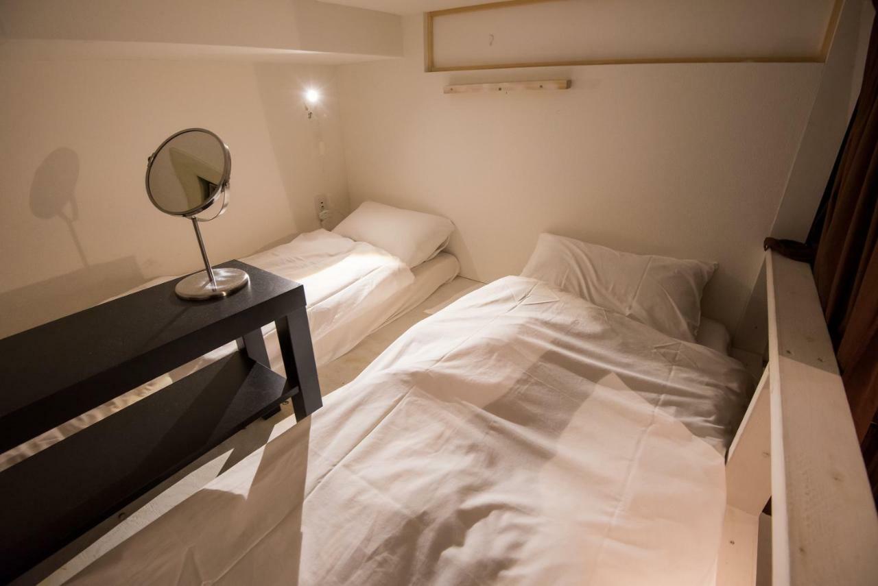 2 Single Beds in Mixed Dormitory Room