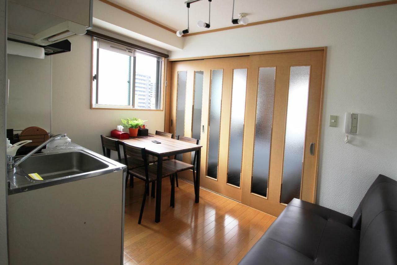 One-Bedroom Apartment,804029829:JPEG