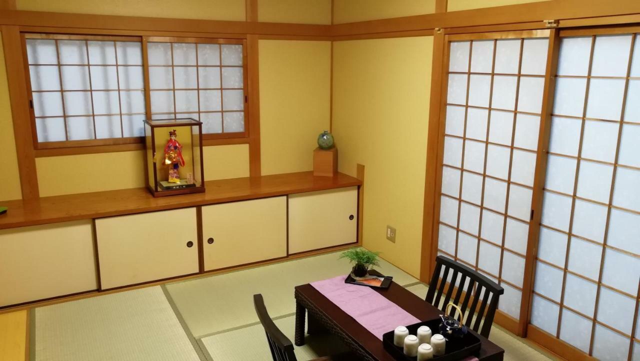 Four-Bedroom House,820601213:JPEG