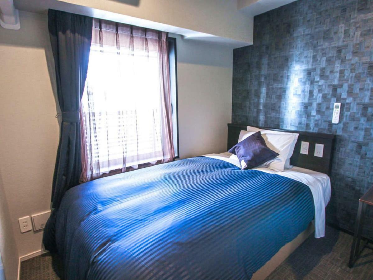 Double Room with Small Double Bed - Smoking,843322106:JPEG