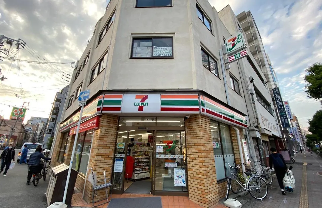 ラグジュアリ難波305-1