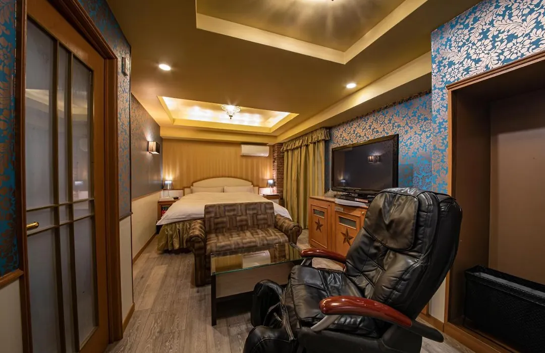 Hotel Nihonbashi Little Chapel Christmas (Adults Only)-1