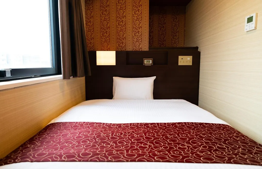 Hotel. Links Namba-1