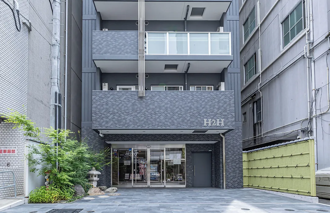 H2H Shinsaibashi-1
