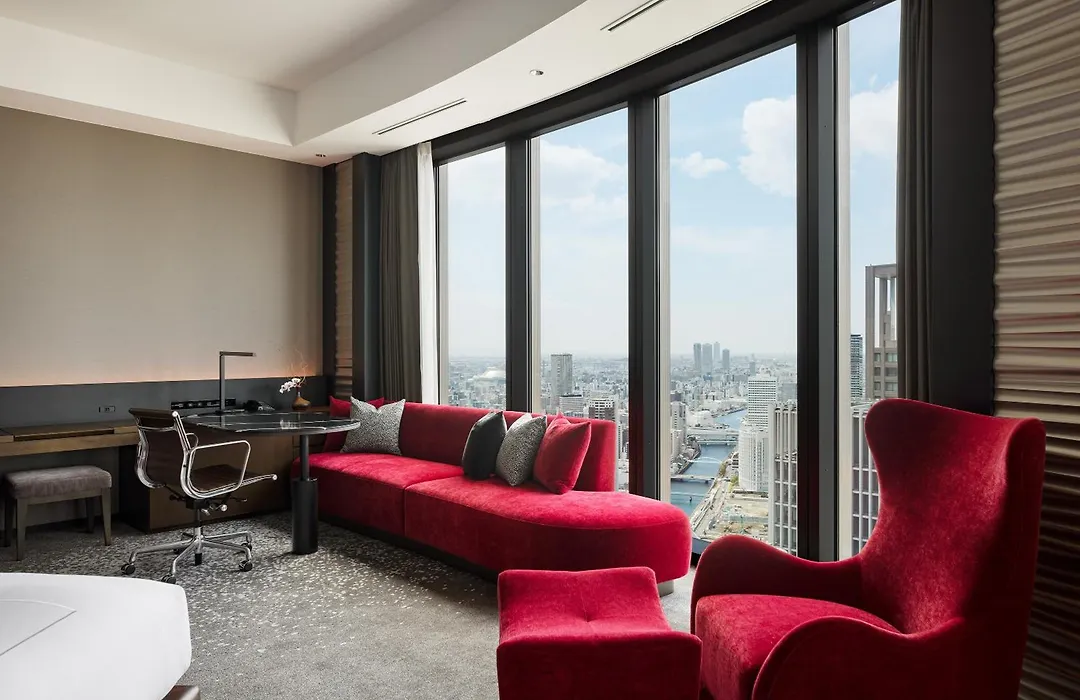 Conrad Osaka-1