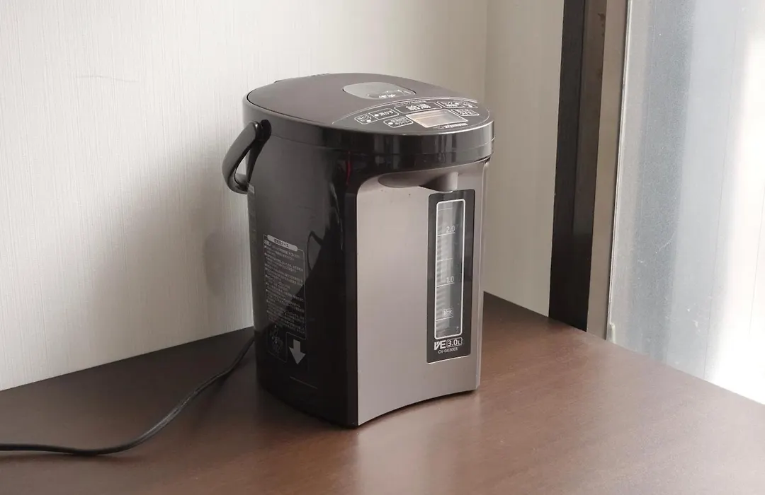 ホステル今鶴 二人部屋 302号室-1