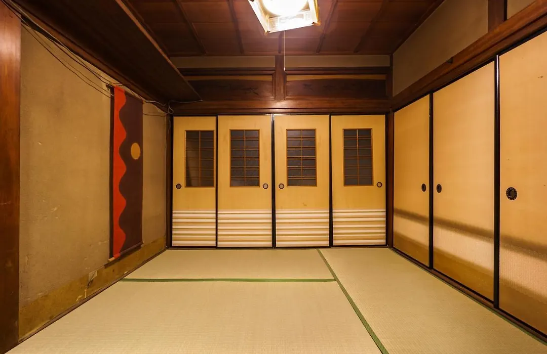 Old Japanese-Style House In Noda-1