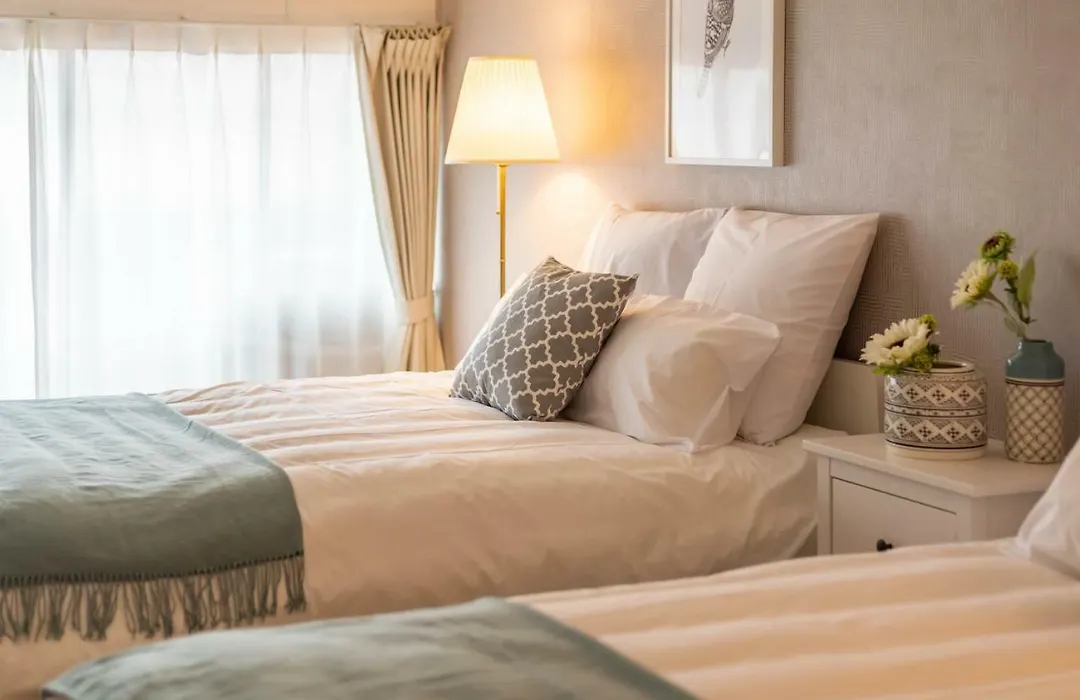 Bijou Suites Cyan-1