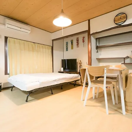 Happy House-3