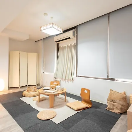 Hostel Irodori Dotombori North 207-2