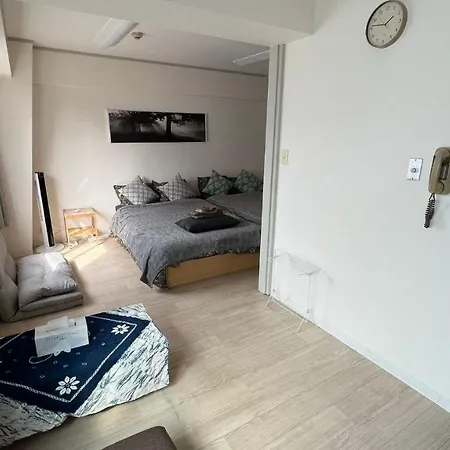 新大阪徒步30秒 Shinosaka Station 30S, Direct To Kansai Airport 關西空港直達, Shinkansen To Kyoto, Tokyo & Nagoya, Universal Studio 16 Mins, Umeda 6 Mins, Kyoto 25 Mins, Early Check In-2