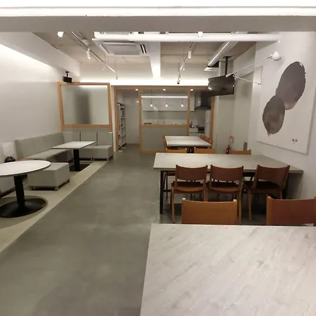 White Hostel Shinsaibashi-2