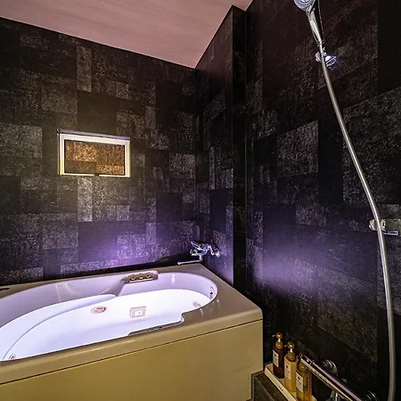 Hotel Five Plus -Adult Only--2
