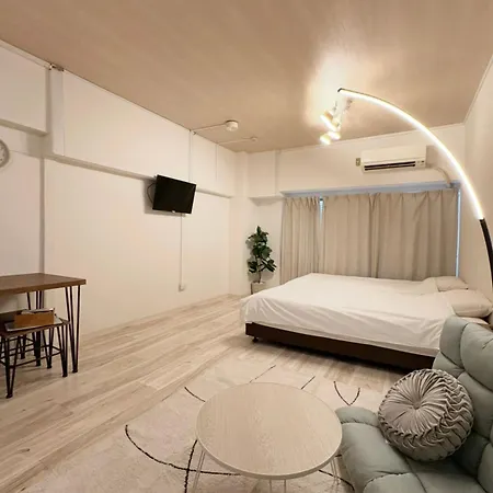 Une Apartment Hotel-3