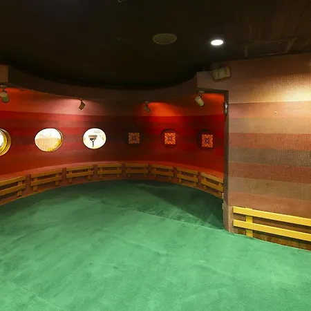 New Japan Capsule Hotel Cabana-2