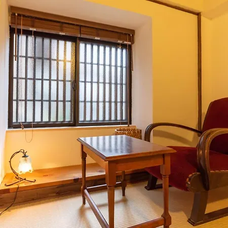 Back Alley Residence Hibi-2