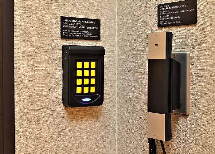 Astil Hotel Shinosaka Precious - Hôtel 4 étoiles